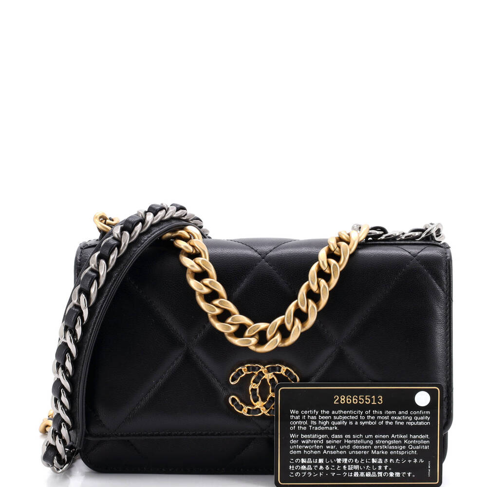 Chanel 19 Wallet On Chain Quilted #258275C35B - Picture 2 of 8